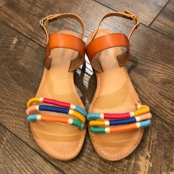 Old Navy Shoes - Yarn Wrapped Sandals